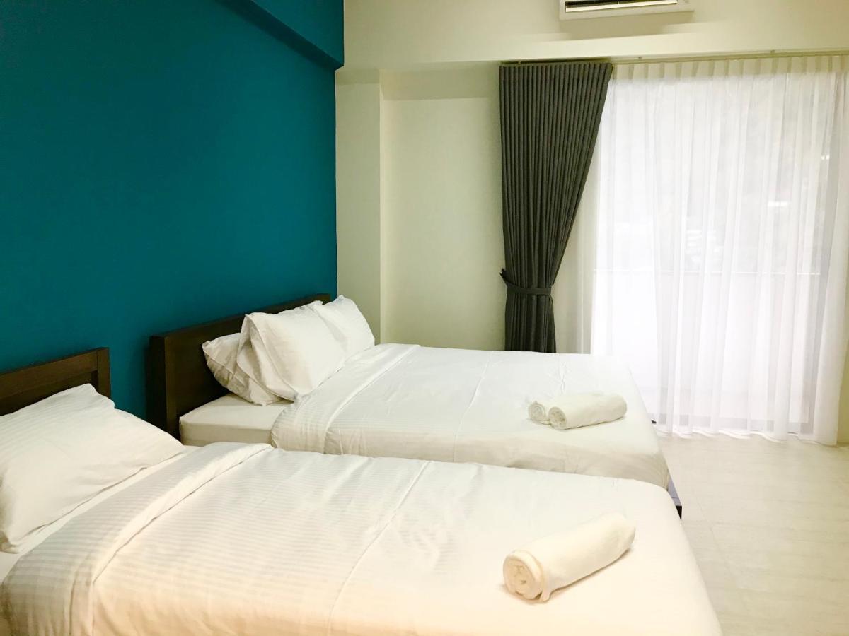 By The Beach - Luxury 2 Bedrooms Family Suite Batu Ferringhi Exterior foto